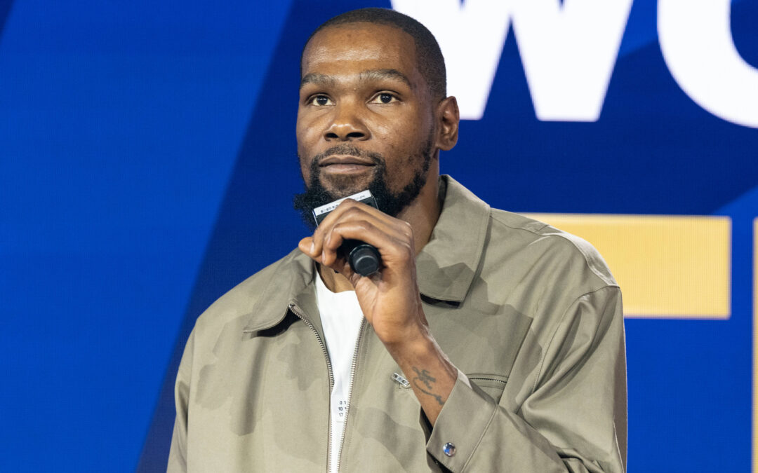 „Unfair“: Kevin Durant reagiert auf LeBron-Wechsel! Klay Thompson zu den Lakers? | NBA-News
